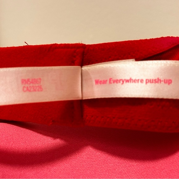 PINK by Victoria Secret Wear Everywhere Push Bra, 34DD, Red with bright Print - Picture 5 of 6